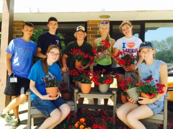 summer mission trips students | Youth Unlimited Teen Service Trips